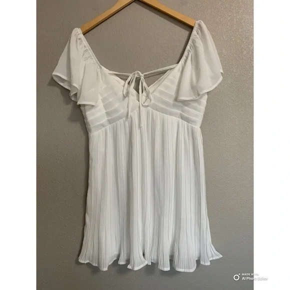 Lulus Large Amalfi Coast White Pleated Flutter Sleeve Mini Dress NWOT - Picture 7 of 16